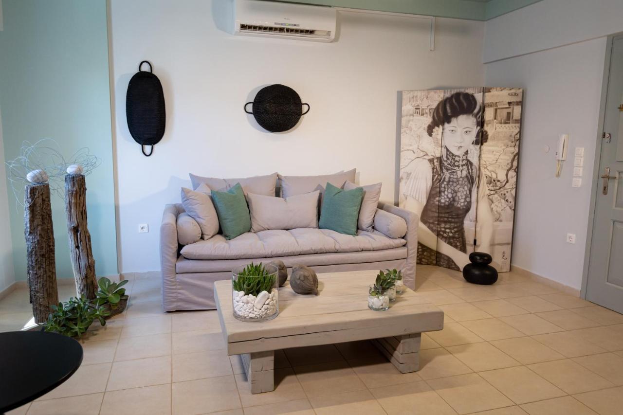 Magnolia - Apartment In Kalamáta Buitenkant foto